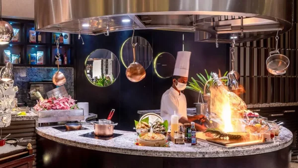 d6fc465c67762b88616b7afb860f659d-21788-dubai-lunch-or-dinner-buffet-at-mundo-jumeirah-emirates-towers--02